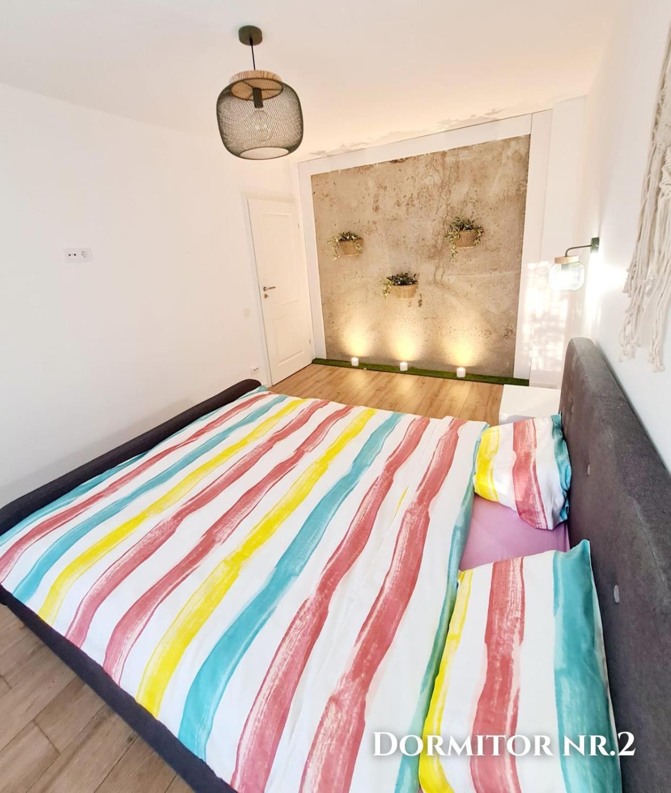 Eden Apartment Cluj-Napoca Esterno foto